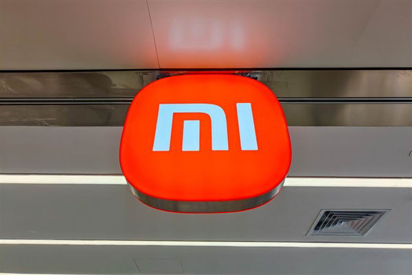支付金额破103亿！小米618战报出炉：手机卖爆 第一拿到手软插图