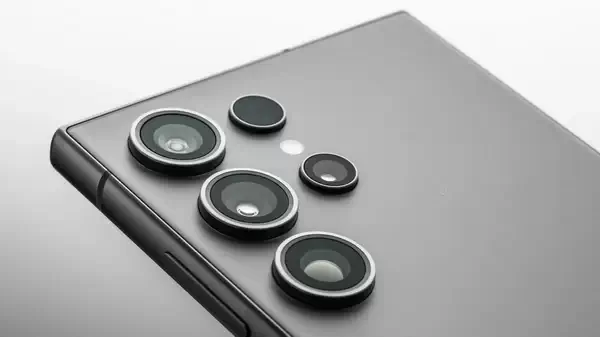三星 Galaxy S25 Ultra 重大升级：或将配备两枚新的 5000 万像素摄像头插图