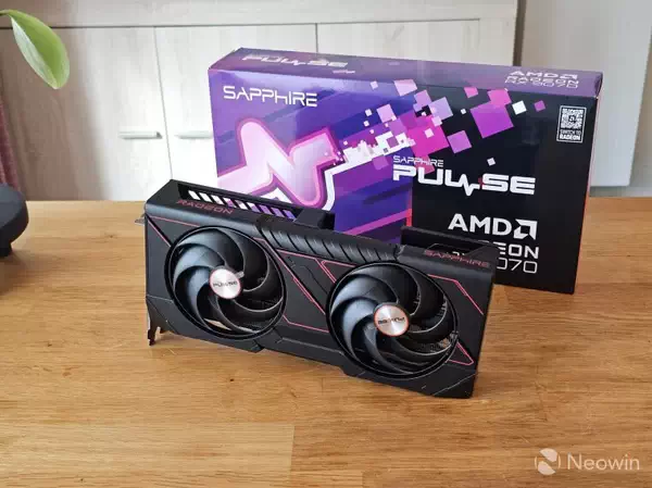 AMD RX 9070 AI 跑分评测对比 9070 XT、7800 XT、英伟达 RTX 5070、4070